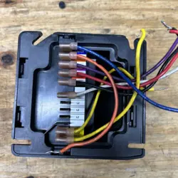 R7284U-1004 UNIVERSAL