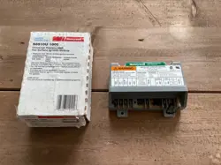 NEW HONEYWELL S8910U UNIVERSAL HOT SURFACE IGNITION MODULE S8910U1000