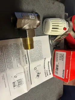 T104F1512  3/4