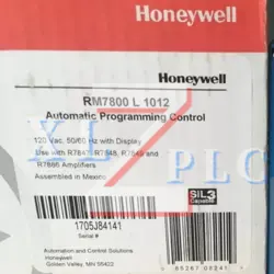1PCS NEW HONEYWELL RM7800L1012 BURNER CONTROL IN BOX*