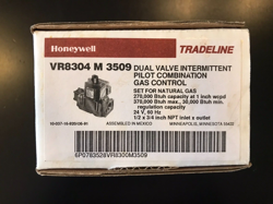 HONEYWELL VR8304 M 3509 DUAL VALVE INTERMITTENT PILOT COMBINATION GAS CONTROL