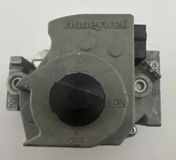 HONEYWELL VR8205S2296 HVAC FURNACE GAS VALVE 60-100394-01
