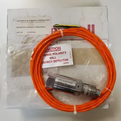 HONEYWELL ULTRAVIOLET FLAME SENSOR PN: LG1093AA24 GE PN: 261A1812P012