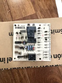 HONEYWELL DEFROST CIRCUIT CONTROL BOARD 1084-83-4102A