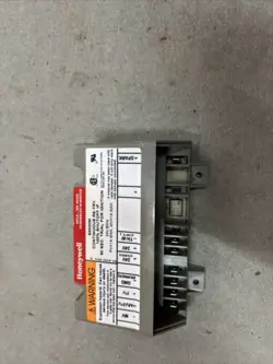 HONEYWELL S8600M IGNITION CONTROL MODULE