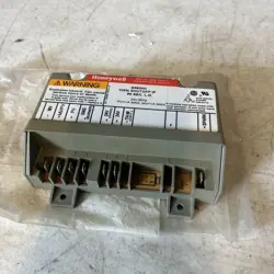 HONEYWELL S8600H1006 IGNITION CONTROL MODULE 100% SHUTOFF IP 90