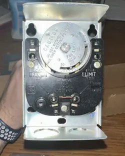 LIMIT CONTROL 11