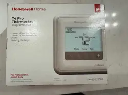 SLIGHTLY USED  HONEYWELL HOME T4 PRO THERMOSTAT PROGRAMMABLE  HVAC TH4210U2002
