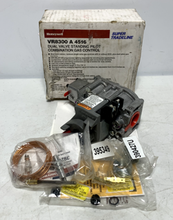 HONEYWELL VR8300A4516 DUAL COMBINATION GAS CONTROL VALVE