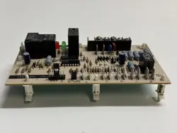 HONEYWELL LENNOX 1084-851 DEFROST CONTROL CIRCUIT BOARD 100269-01