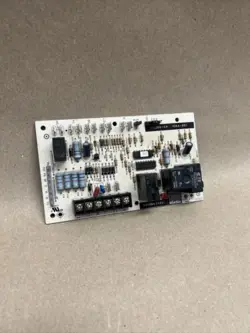HONEYWELL LENNOX 1084-851 DEFROST CONTROL CIRCUIT BOARD 100269-01
