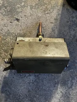 HONEYWELL L8124C1102 WEIL MCLAIN  BOILER AQUASTAT. SAME DAY SHIPPING