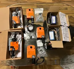 LOT OF BELIMO AND HONEYWELL ACTUATORS