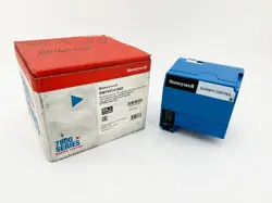 NEW HONEYWELL RM7897A1002 BURNER CONTROL UNIT RELAY MODULE 120V 50/60HZ