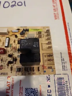 HONEYWELL ST9160B1084 FURNACE CONTROL CIRCUIT BOARD 1014460