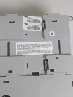 VAV CONTROLLER WITH