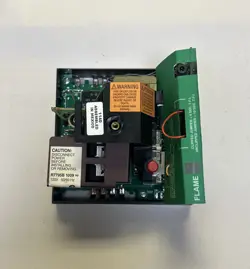 HONEYWELL,R7795B1009,UV FLAME BURNER CONTROL NO COVER