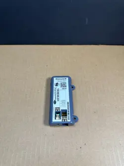 OEM HONEYWELL C7400S 1035 SYLKBUS TEMPERATURE / HUMIDITY SENSOR