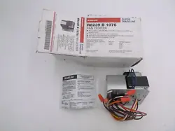 HONEYWELL R8239 B 1076 FAN CENTER