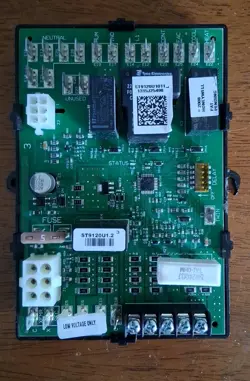 HONEYWELL CIRCUIT CONTROL BOARD ST9120U1011