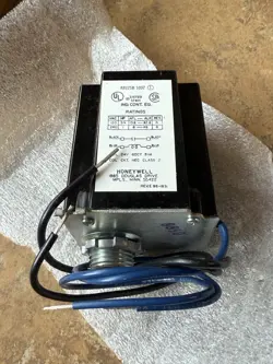 NEW OLD STOCK! HONEYWELL R8225B-1007 FURNACE FAN RELAY 24 VOLT 60 CYCLE COIL