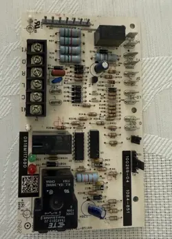 HONEYWELL LENNOX DEFROST CONTROL CIRCUIT BOARD 100269-04