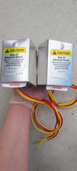 HONEYWELL MOTORIZED SWEAT ZONE VALVE V8043E1012