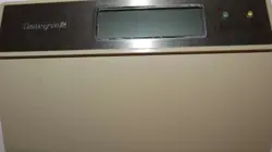 T8600A1000 CHRONOTHERM THERMOSTAT