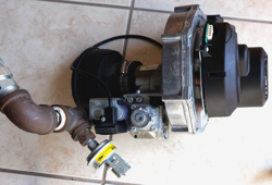 BLOWER FAN 115V EBMPAPST RG148/1200-3633-010312-108 W/ HONEYWELL ATTACHED
