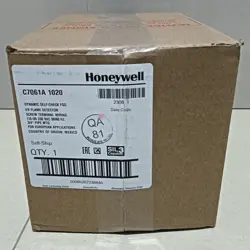 NEW 1PC HONEYWELL C7061A1012 UV FLAME DETECTOR IN BOX ONE YEAR WARRANTY#SF