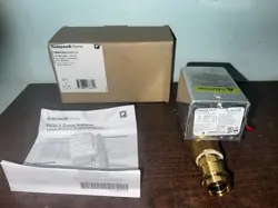 NEW HONEYWELL V8043E1412/U MOTORIZED VALVE   S5