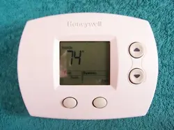 HONEYWELL TH5110D1006 NON-PROGRAMABLE THERMOSTAT TH5110D