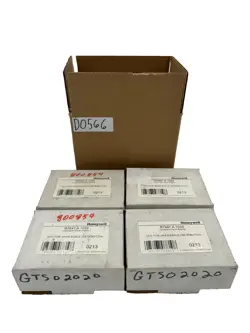 HONEYWELL R7847A1033 RECTIFICATION FLAME AMPLIFIER - LOT OF 4