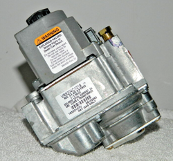 NEVER USED HONEYWELL MODEL VR8204C1019 24V INTERMITTENT PILOT GAS VALVE