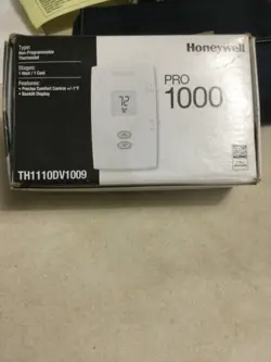 HONEYWELL TH1110DV1009