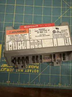 TESTED!!   HONEYWELL S8610U3009  IGNITION CONTROL MODULE S8610U 55422.