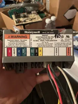 FURNACE IGNITION MODULE HONEYWELL S8620C