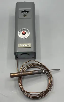 HONEYWELL L4008E1156 120/240VAC 130-270'F AQUASTAT CONTROLLER - NEW OPEN BOX
