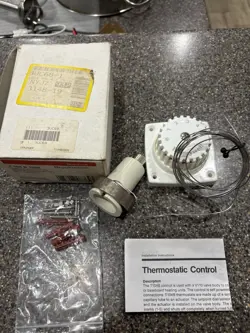 VALVE OPERATOR WITH