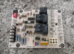ICP / HONEYWELL 1170063 / HQ1170063HW / 1138-200 FURNACE CONTROL CIRCUIT BOARD
