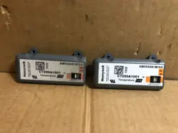 HONEYWELL C7250A1001 TEMPERATURE SENSOR LOT OF 2X