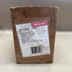 HONEYWELL R7795C1007 FLAME PRIMARY CONTROL