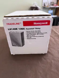 BRAND NEW!!! HONEYWELL TRADELINE L8148E 1265 AQUASTAT RELAY