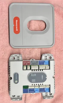 HONEYWELL HOME HZ311 TRUEZONE SYSTEM CONTROL PANEL 85267297950