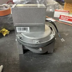NEW HONEYWELL V48A-2177 DIAPHRAGM GAS VALVE 120V 60HZ