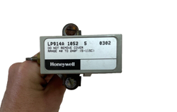HONEYWELL LP914A 1052 5 PNEUMATIC TEMPERATURE SENSOR  40 -  240F