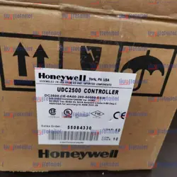 ONE NEW HONEYWELL THERMOSTAT UDC2500 DC2500-CE-0A00-200-00000-E0-0