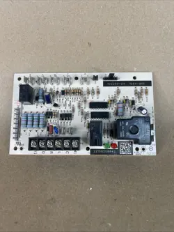 LENNOX HONEYWELL FURNACE CONTROL BOARD 100269-04 1084-851 1084-83-8514A (A2-B1)