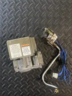 HONEYWELL FURNACE GAS VALVE SV9541M2094