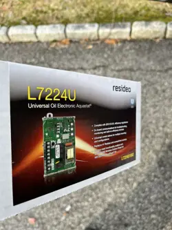 L7224U1002 UNIVERSAL